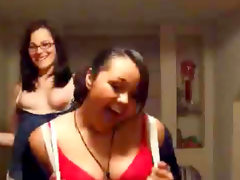 Ladies that love to tease on webcam